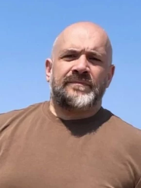 American men looking for love