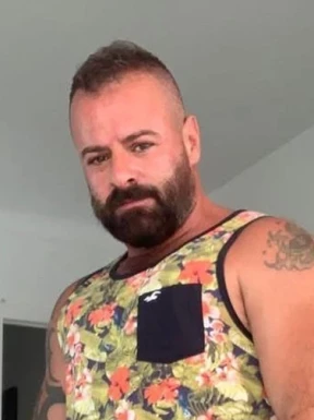 American men looking for love