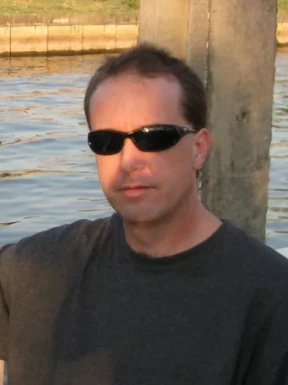 American men looking for love