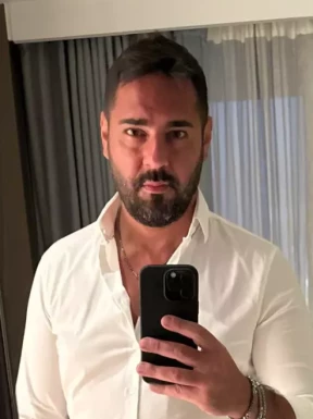 Foreign men for dating