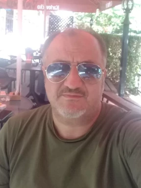 Foreign men for dating