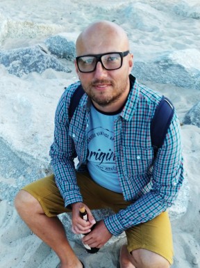 Foreign men for dating