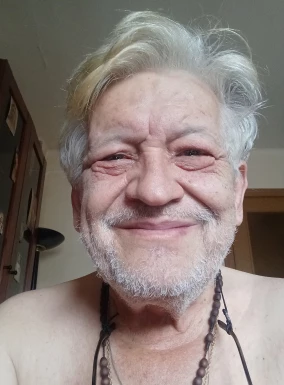 Spanish men looking for love