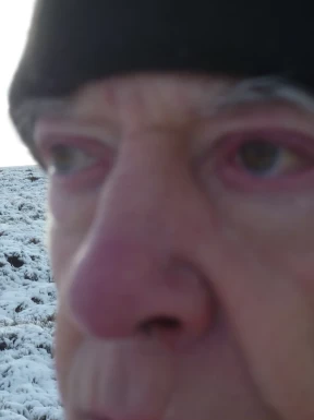 English men looking for love