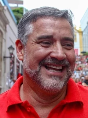 American men looking for love