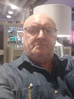 Foreign men for dating