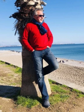 Foreign men for dating